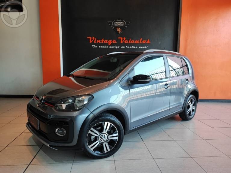 VOLKSWAGEN - UP 1.0 TSI XTREME UP 12V FLEX 4P MANUAL - 2019/2020 - CINZA - R$ 69.900,00