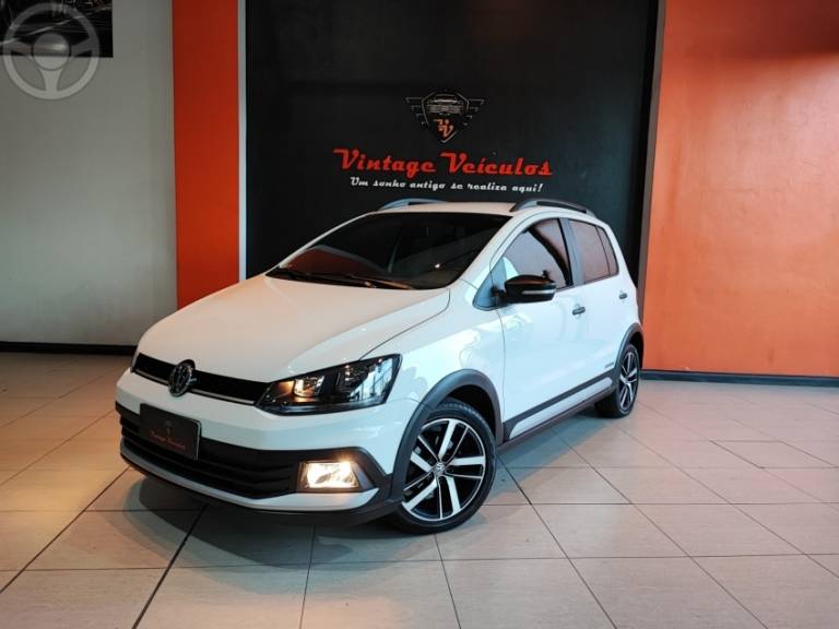 VOLKSWAGEN - FOX 1.6 MSI XTREME 8V FLEX 4P MANUAL - 2020/2021 - BRANCA - R$ 68.900,00