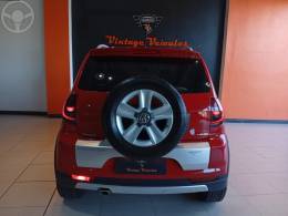 VOLKSWAGEN - CROSSFOX 1.6 MI FLEX 8V 4P MANUAL - 2010/2011 - VERMELHA - R$ 46.900,00