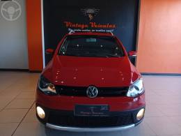 VOLKSWAGEN - CROSSFOX 1.6 MI FLEX 8V 4P MANUAL - 2010/2011 - VERMELHA - R$ 46.900,00