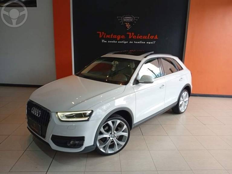 AUDI - Q3 2.0 TFSI QUATTRO 4P S TRONIC - 2014/2015 - BRANCA - R$ 99.900,00