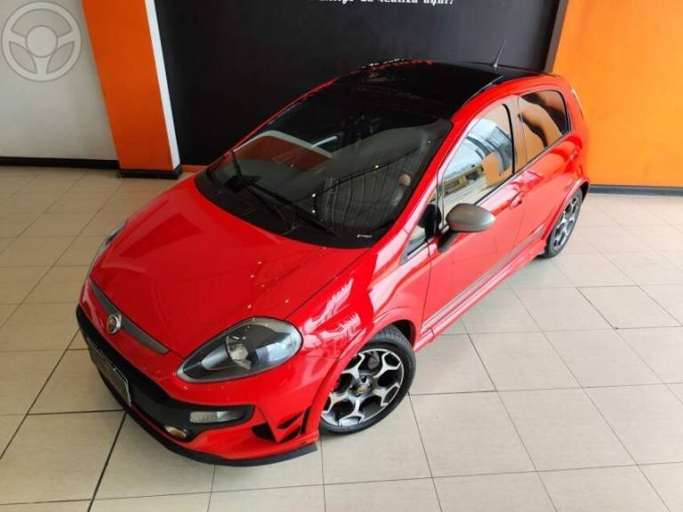 FIAT - PUNTO 1.4 MPI 16V T-JET 4P MANUAL - 2014/2014 - VERMELHA - Sob Consulta