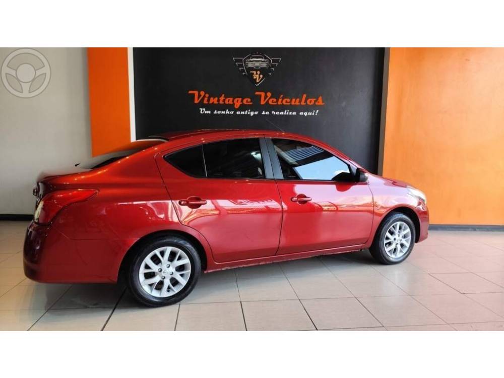 NISSAN - VERSA 1.6 16V FLEX SV 4P XTRONIC - 2020/2020 - VERMELHA - R$ 66.900,00