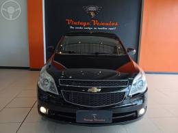 CHEVROLET - AGILE 1.4 MPFI LTZ 8V FLEX 4P MANUAL - 2011/2011 - PRETA - R$ 34.900,00