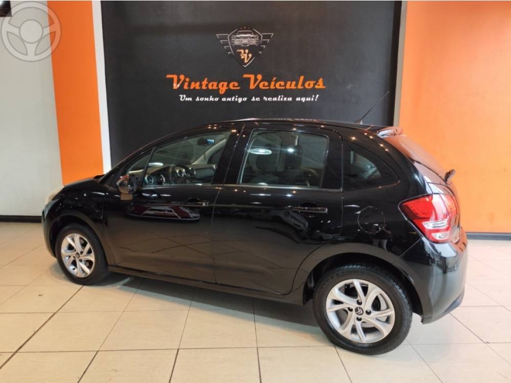 CITROËN - C3 1.5 TENDANCE 8V FLEX 4P MANUAL - 2013/2014 - PRETA - R$ 38.900,00